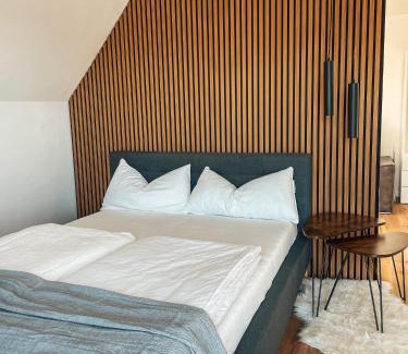 Dachau District Apartment | Your Home Base - Vacation & Work close to Munich