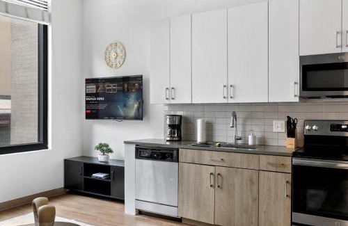 Five Points South Apartment | Your Luxe 2BR Getaway
