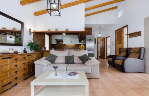 Alaro House | YourHouse Son Sant Joan