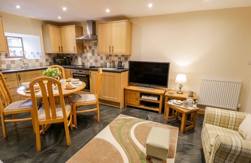 Trawsfynydd Cottage | YR HEN STABAL, character holiday cottage in Trawsfynydd