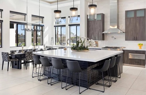 Bermuda Dunes House | Yucca Playhouse - Luxury 7 Bedroom Oasis Sleeps 18