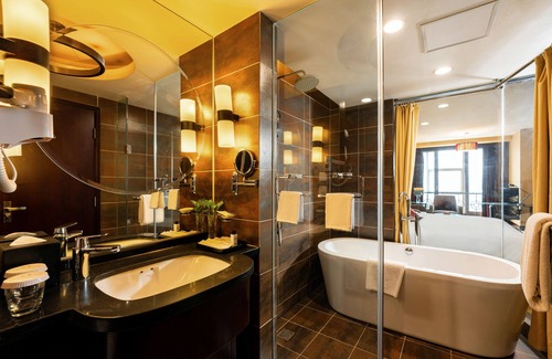 Shijiazhuang City Center Hotel | Yun-Zen Jinling World Trade Plaza Hotel