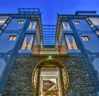 Dali Town House | Yunshuo Dali Light luxury Guesthouse