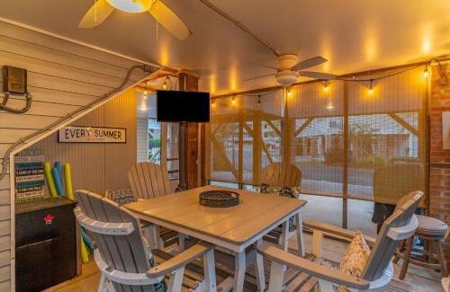 Surfside Beach House | Z's at the Sea