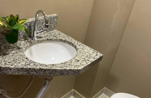 Dom Aquino Apartment | Zaffir Apartamento 02