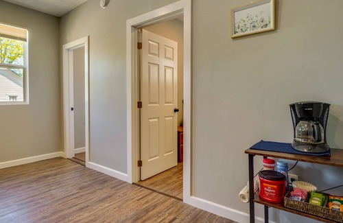 Zanesville Apartment | Zanesville Vacation Rental Near Downtown