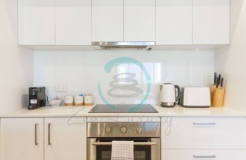 Darwin City Centre Condo | ZEN At ARRAY: 2BR Retreat in CBD