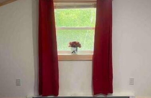 West Enfield House | Zen Den Vibes