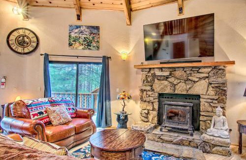 Montgomery Estates House | ZEN FOREST MOUNTAIN RETREAT Tahoe Home with Hot Tub