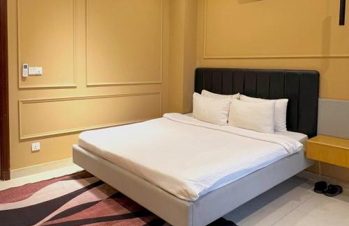 Bahria Town Apartment | Zen Haven by StayMehman