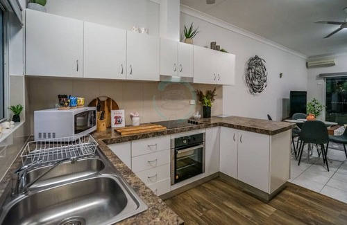 Alawa House | ZEN HIDEAWAY - Cozy 2BR Modern Unit