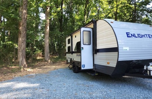 Paw Creek House | Zen RV 5 mins from white water center and CLT airport
