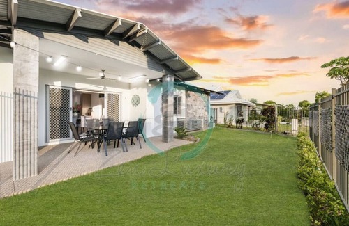 Muirhead Apartment | ZENHOUSE STYLISH - 3BR Home near Shops