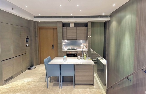 Jing'an Hotel | ZHome-Suhe Luxury Mansion-Near the Bund