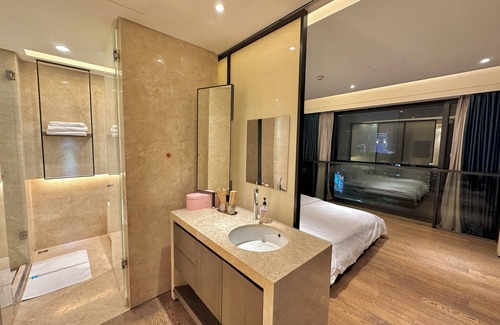 Jing'an Hotel | ZHome-Suhe Luxury Mansion-Near the Bund