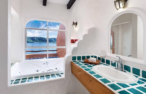 Almacen Resort | Zihuatanejo Resort 1bdr Penthouse