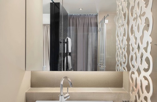 Novi Beograd Hotel | Zijin Hotel Belgrade