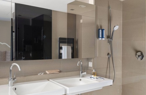 Novi Beograd Hotel | Zijin Hotel Belgrade