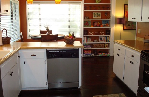 Guerneville House | Zin and Zen on the River - Hot Tub, Kayaks, Dock, Views!