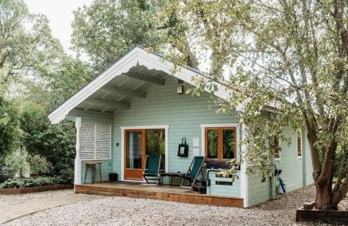 Carlton-in-Cleveland Cabin | Zoffany Log Cabin, Whinstone View