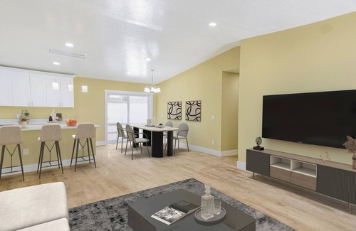 Tampa House | Zoo House Down Town Tampa