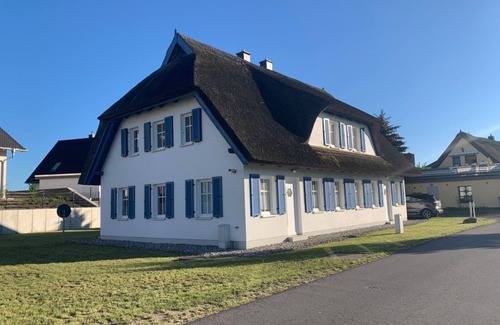 Benz House | Zur Fischerwurt 8 - 8 room house