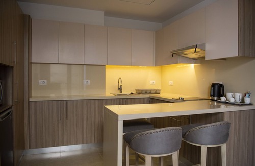 Sodeco Apartment | ZUR Studios & Suites