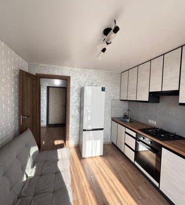 Апартаменти в жк Яровиця з балконом 16