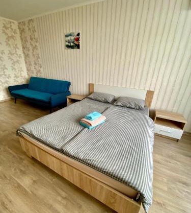 Апартаменти поруч з метро Лівобережна