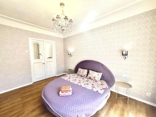 Апартаменты на Майдане конституции