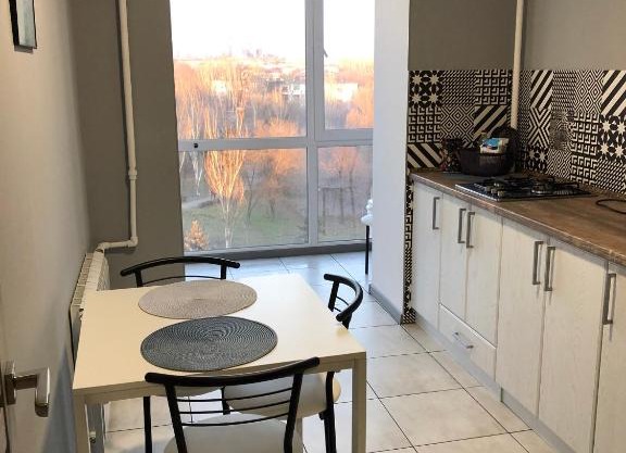 Видовая однокомнатная квартира в центре города