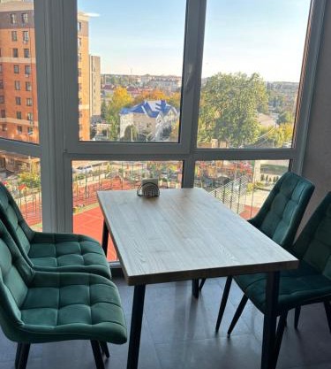 Видова однокімнатна квартира в жк ЯРОВИЦЯ