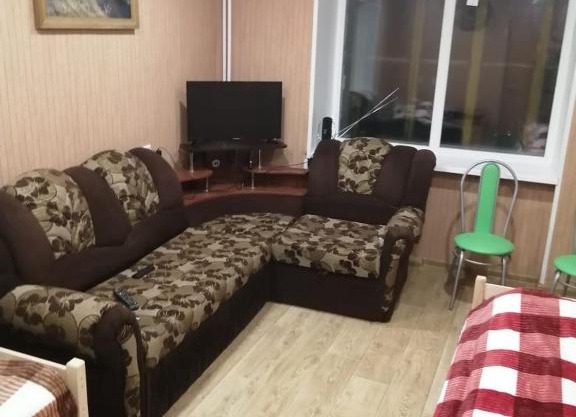 Двухкомнатная квартира со всеми удобствами на Приморской ул