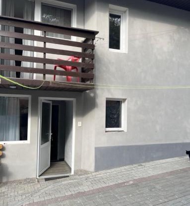 Затишний будинок поруч з Софієвкою