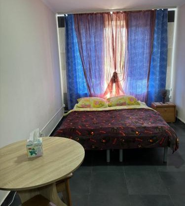 Квартира біля річки в центрі