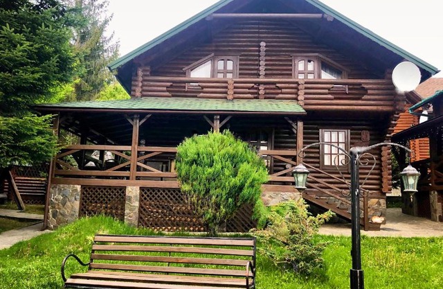 Комфортний котедж в Мигово