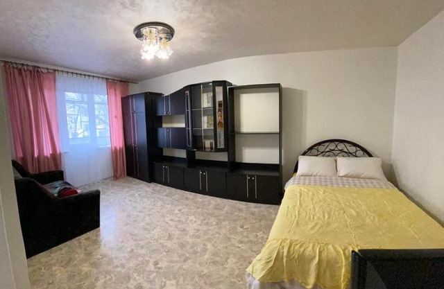 Милая квартира на левом берегу