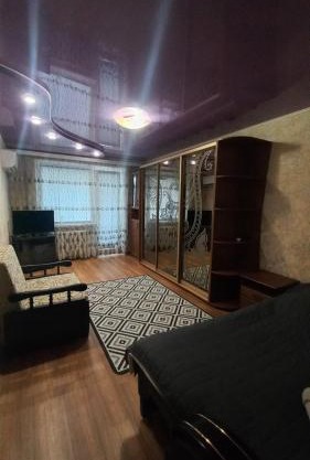 Однокімнатна квартира на вулиці Володимира Великого 22