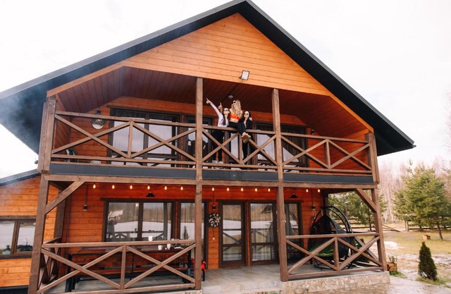 Перлина Буковини