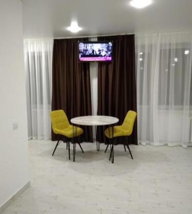 Студія зі Смарт ТВ,кондиціонером