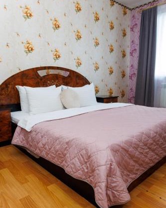 Яскраві квіти мережа квартир Документи для відряджень Безконтактне заселення 24-7