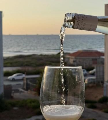 אירוח סמוך לים התיכון