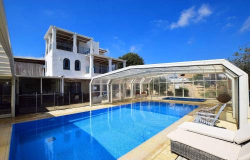 וילה אלסוס - וילה מהממת עם בריכה פרטית, ג'קוזי ונוף