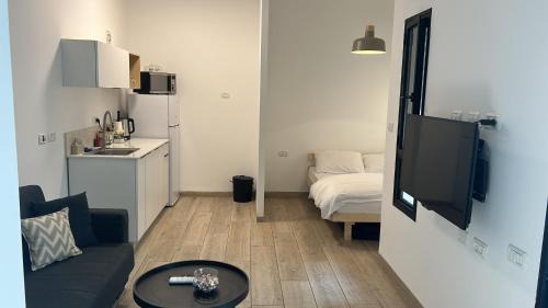 יחידת אירוח אור בזלת