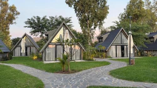 כפר נופש דוגה - ריזורט קסום על שפת הכנרת