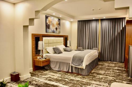 رست بست للشقق المخدومة