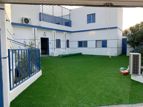 شالية برفيزا اليونانية دورين