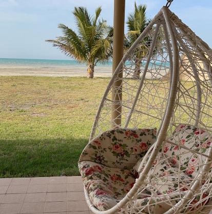 شاليه على البحر UAE, Abu Dhabi