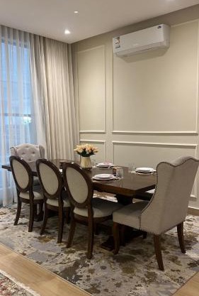 شقه مؤثثه بالكامل حي الملك فيصل شرق الرياض