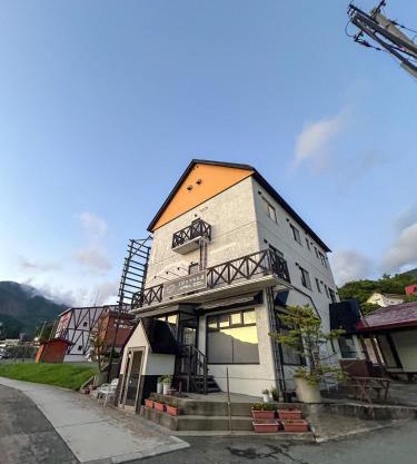 しばママのお宿 ShibaMamas Casual Hotel